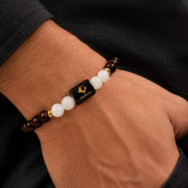 Capricorn (मकर राशि) Zodiac Garnet & Milky Quartz Bracelet